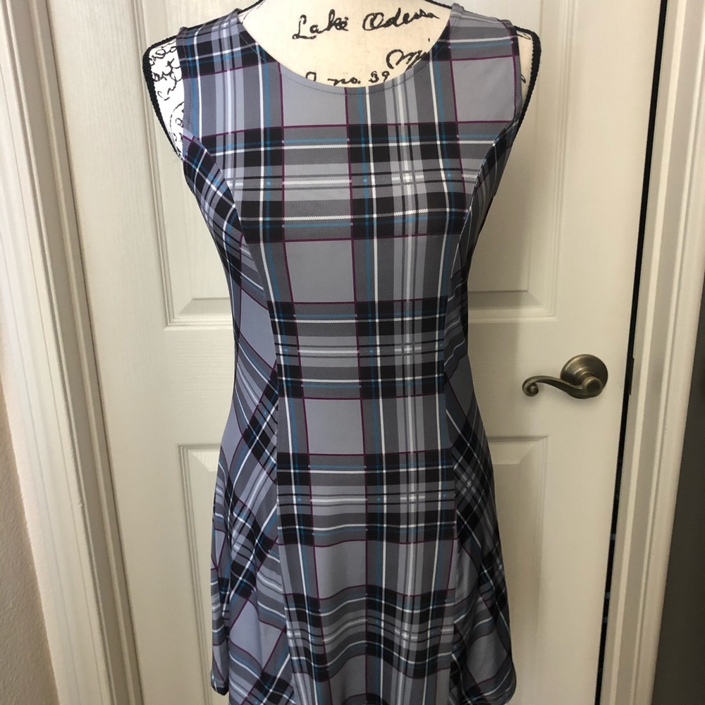 Allegra K grey plaid sleeveless dress NWT, size S